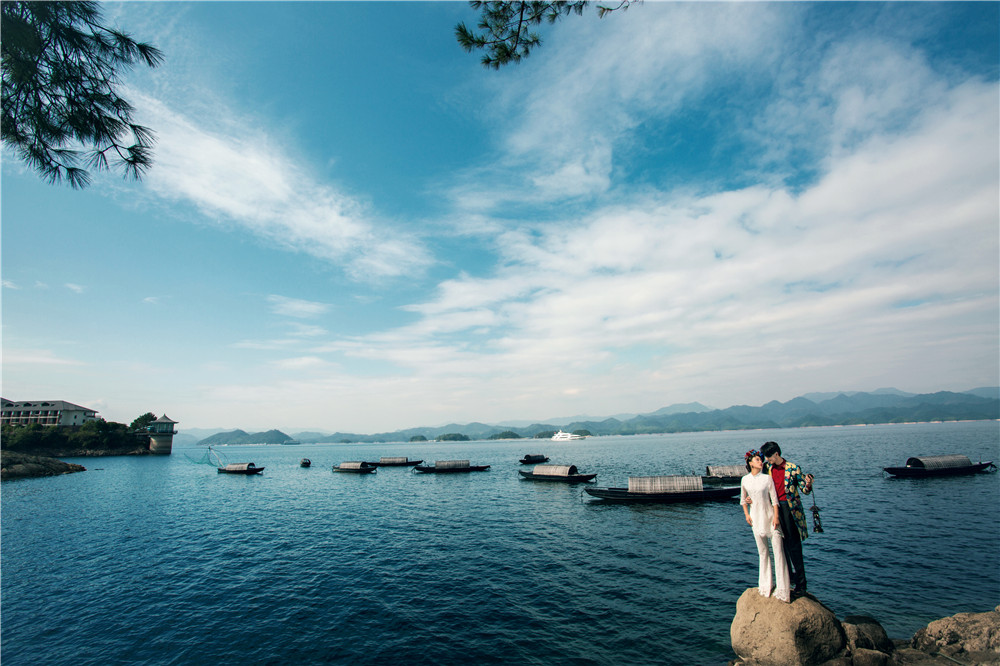 江南 溪水畔  江南小船-图片3