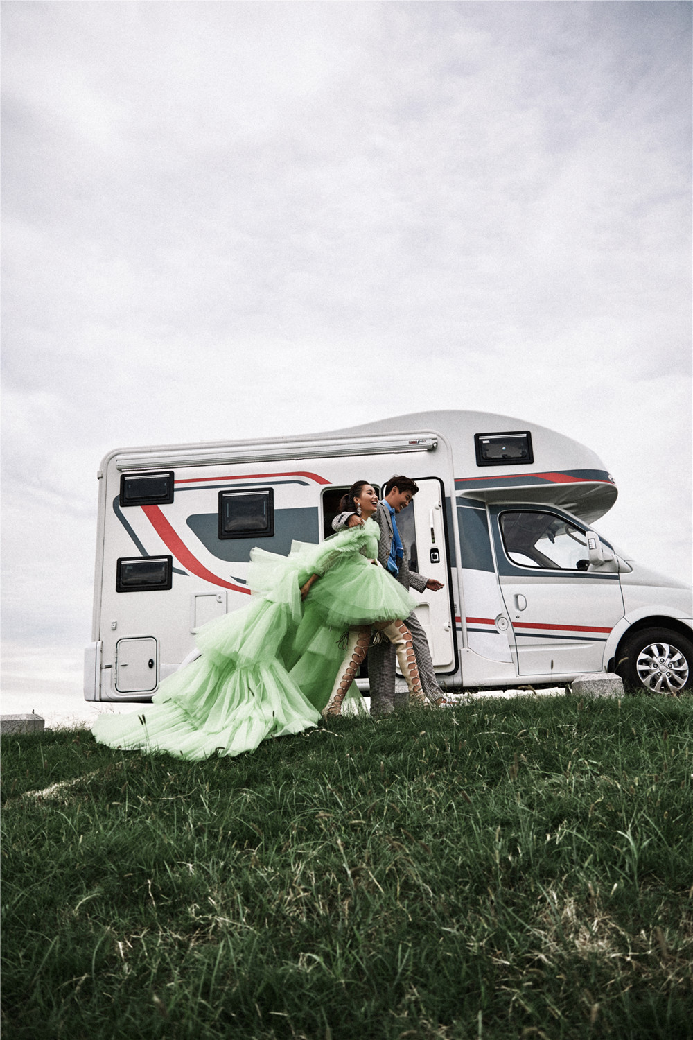 和你去远方-图片2