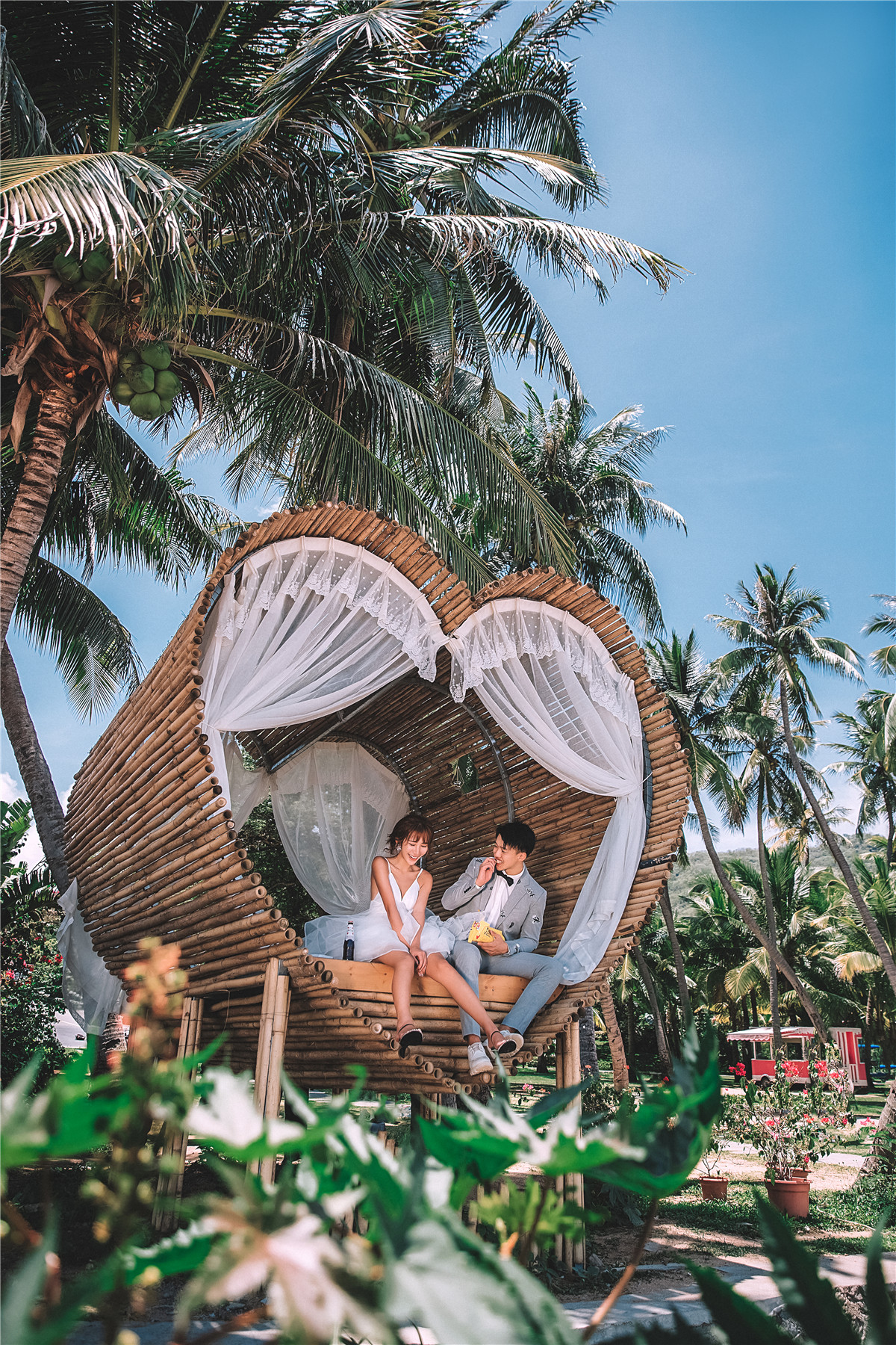 大小洞天-爱恋深情-图片1