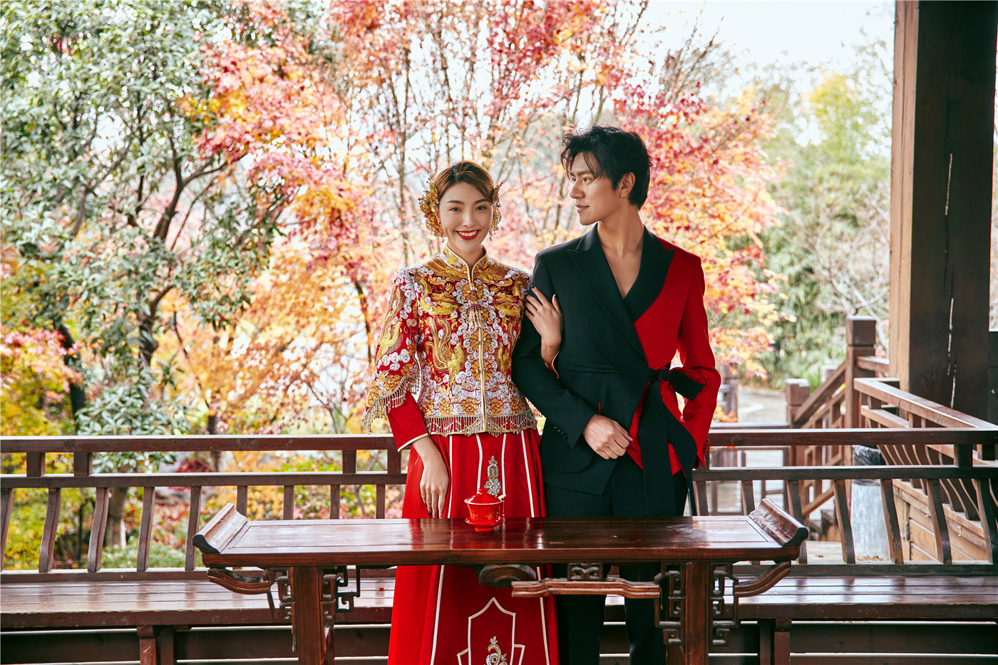 草坪上的中式-图片1