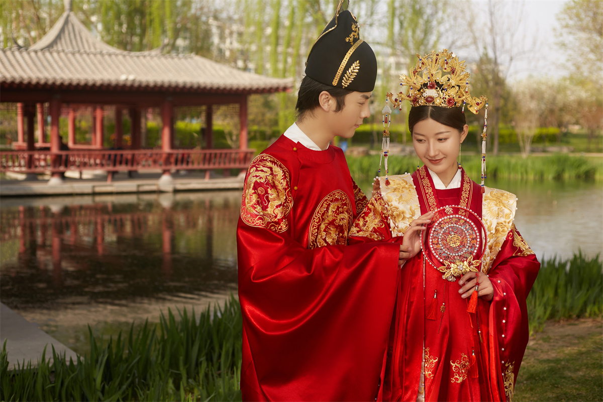 明制汉服-图片5