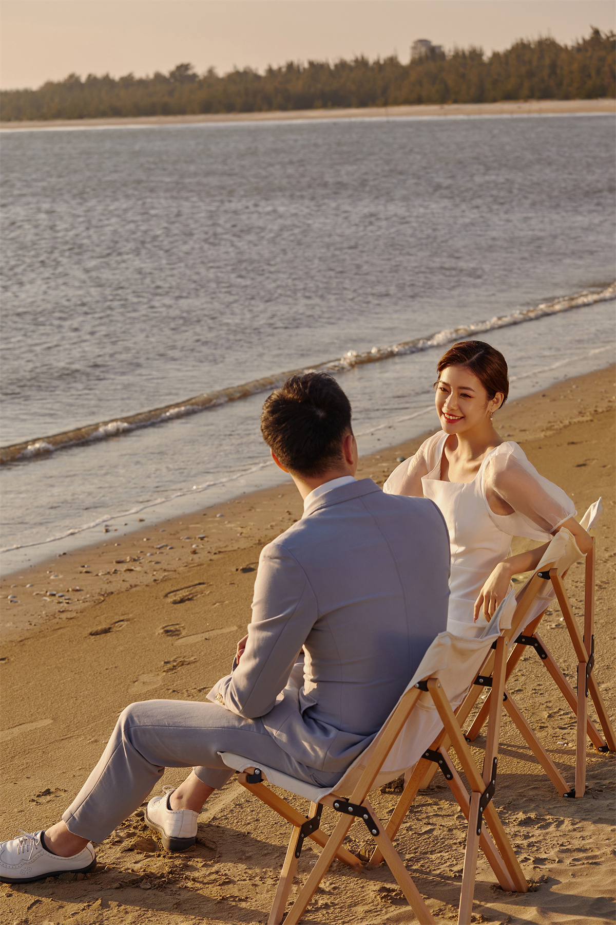 湖光水色-图片1