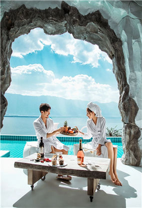 大理--华尔兹基地