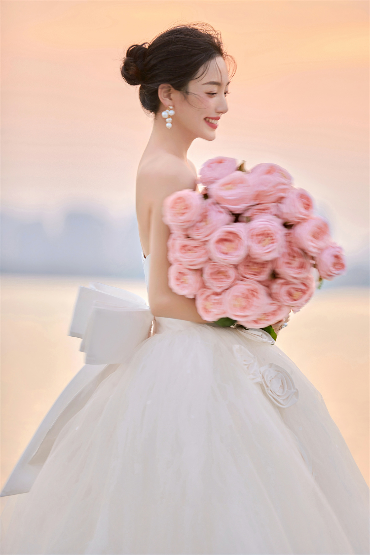 浪漫湖景-图片1