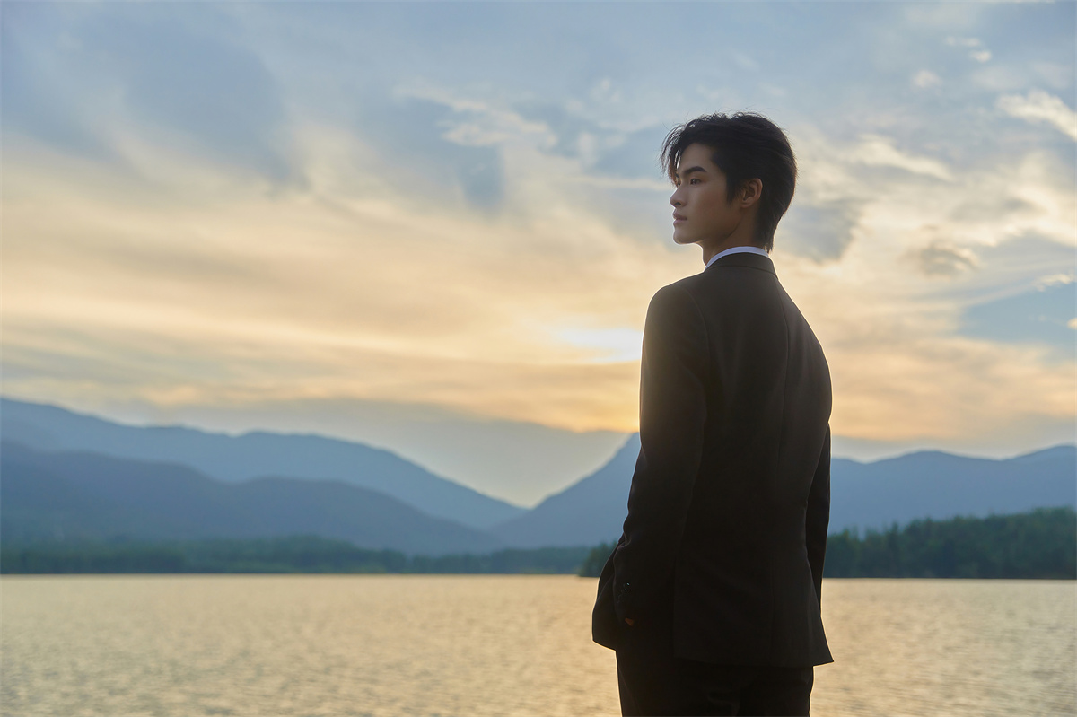 浪漫湖景-图片8