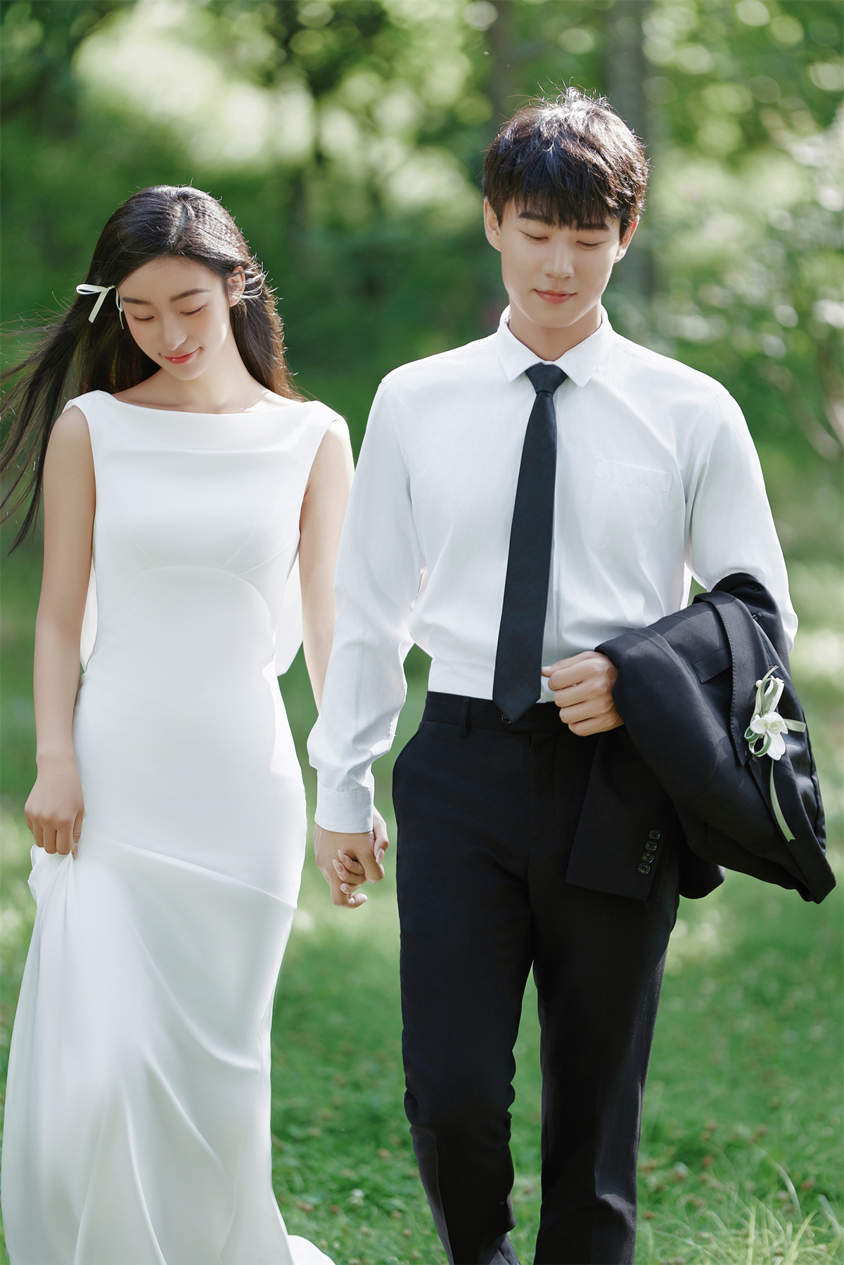 浪漫草地-图片2