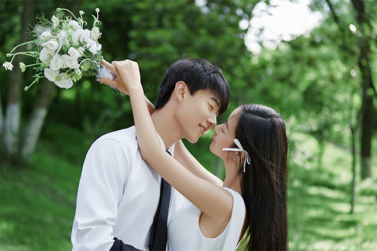 浪漫草地-图片4