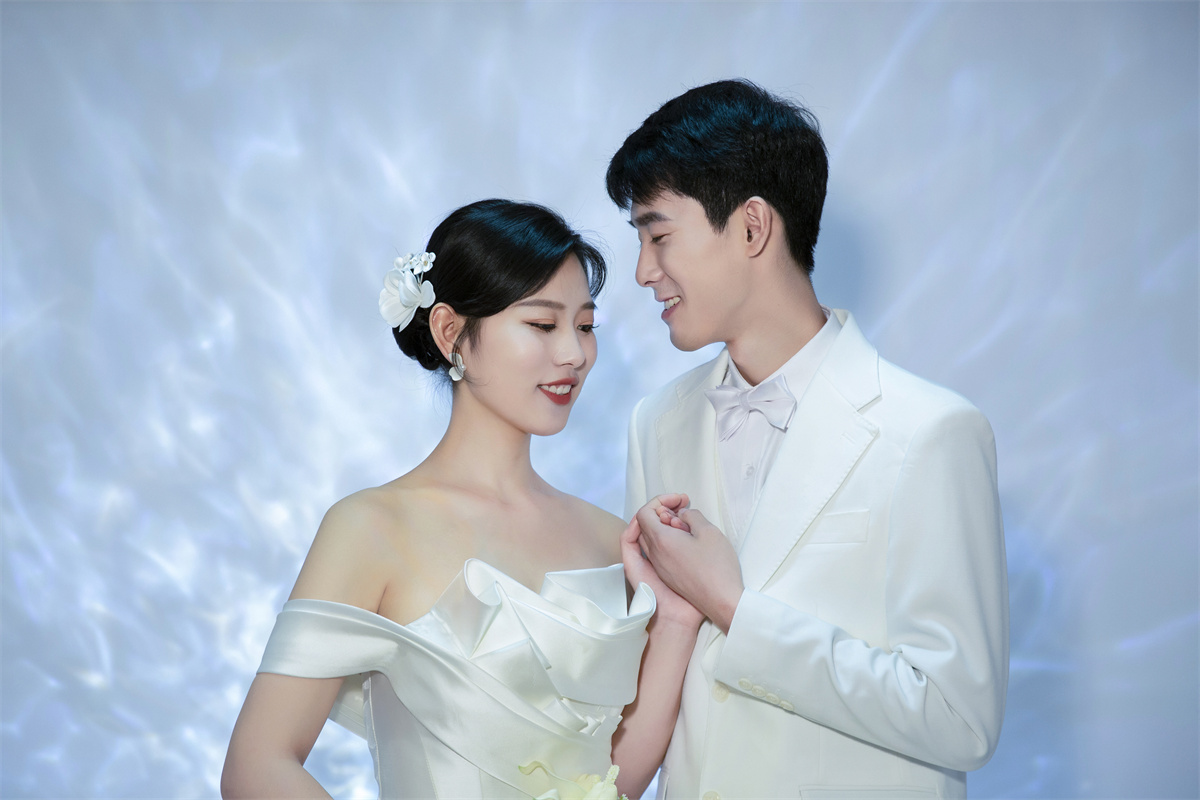 浪漫光影-图片1