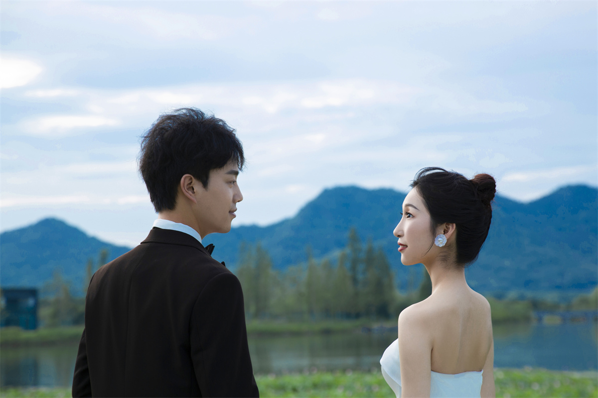 清晰草地-图片6