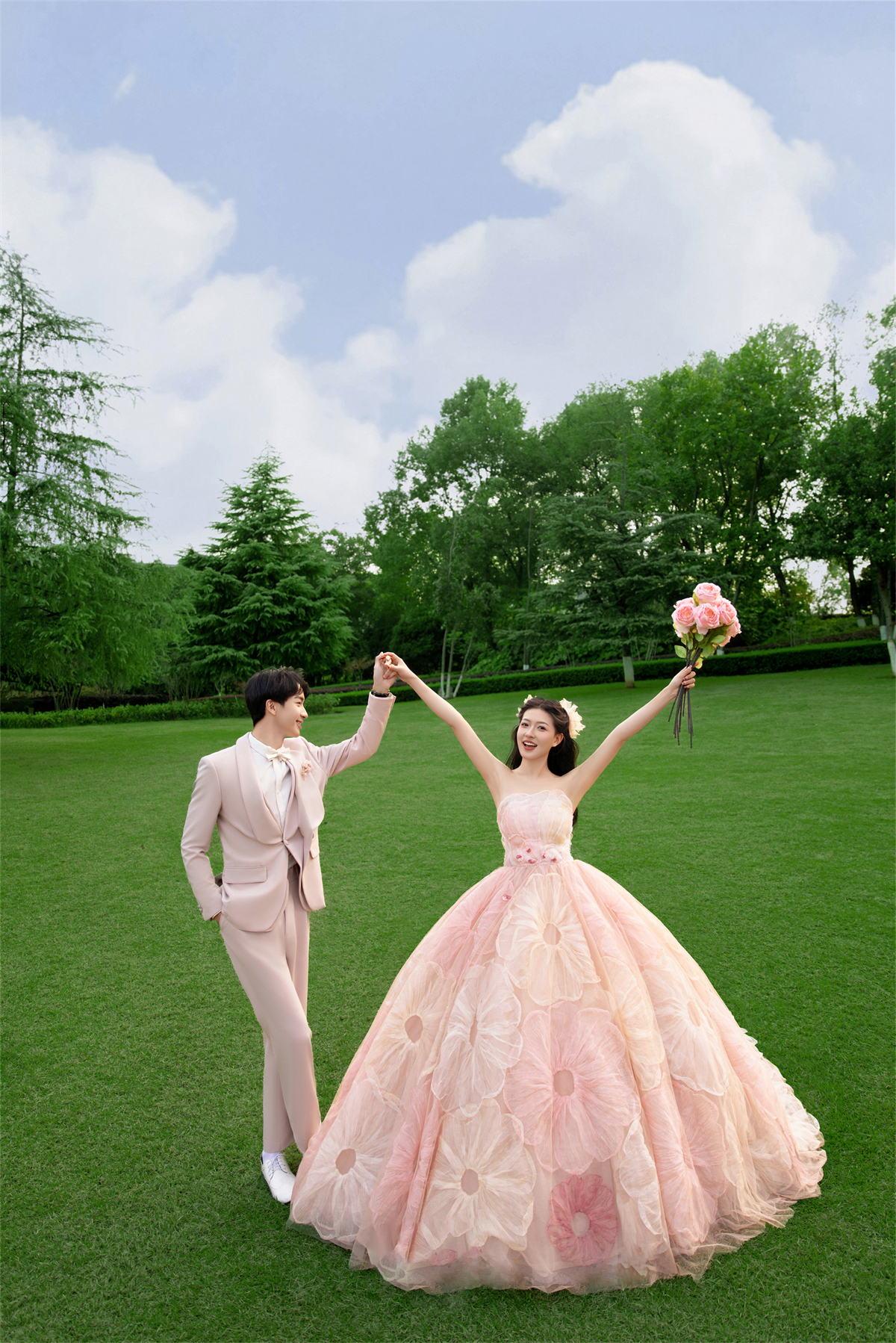 彩纱草地-图片6